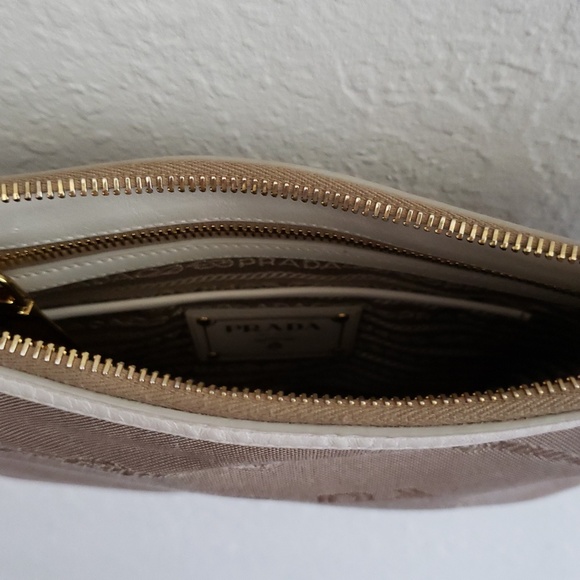 Prada cross bag - Picture 3 of 3